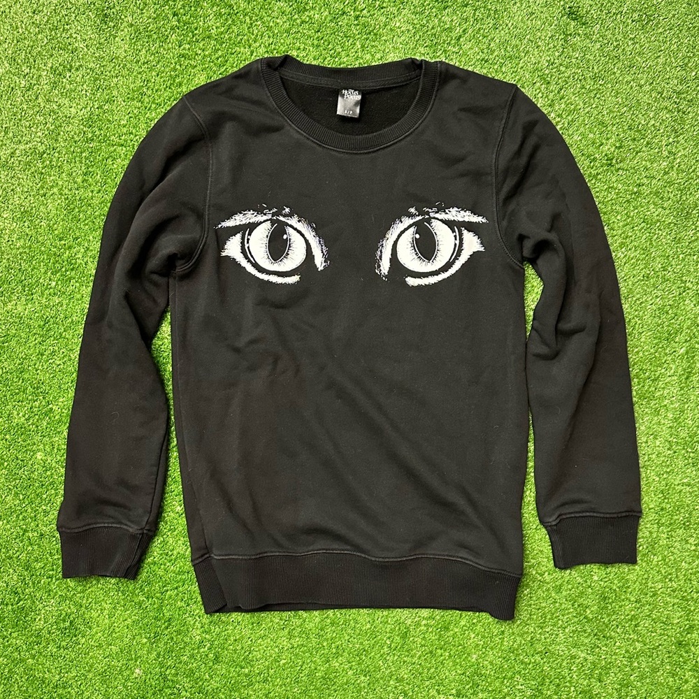 Disney Hocus Pocus Cakeworthy sweatshirt